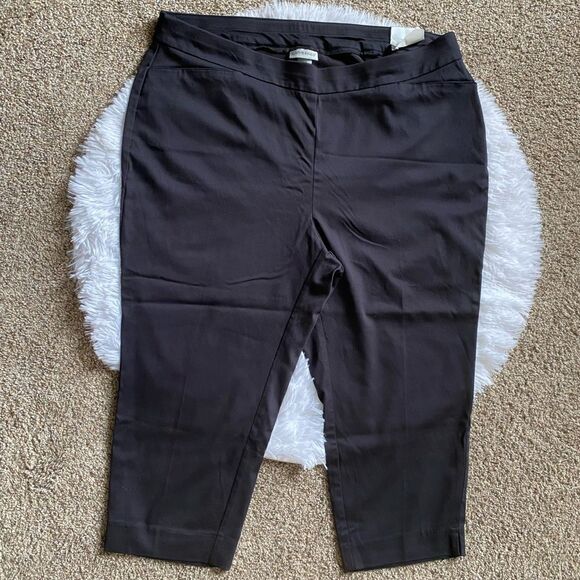 Catherine’s Capri Pants Black Stretchy New Elastic Waist Womens Size 24W - Picture 1 of 6
